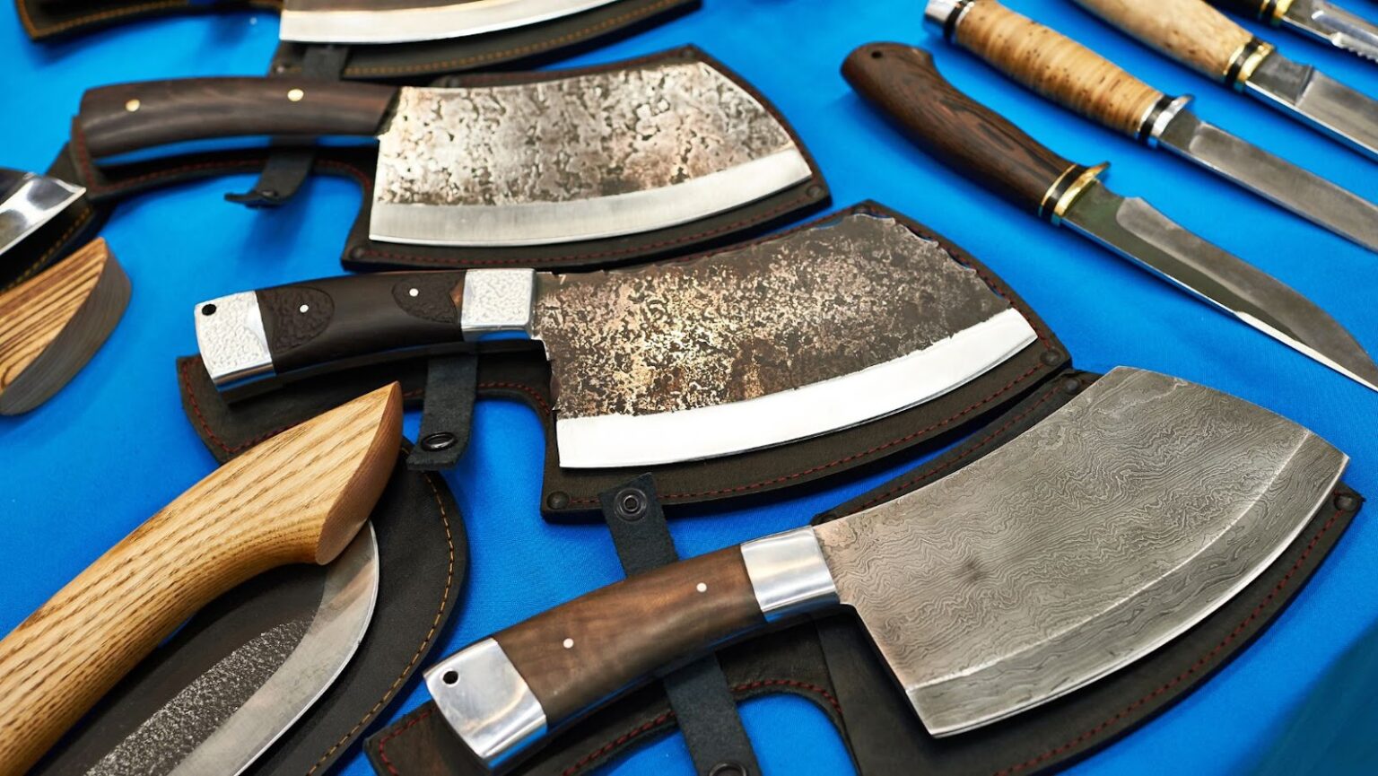 Key Differences Between Food Choppers And Food Processors