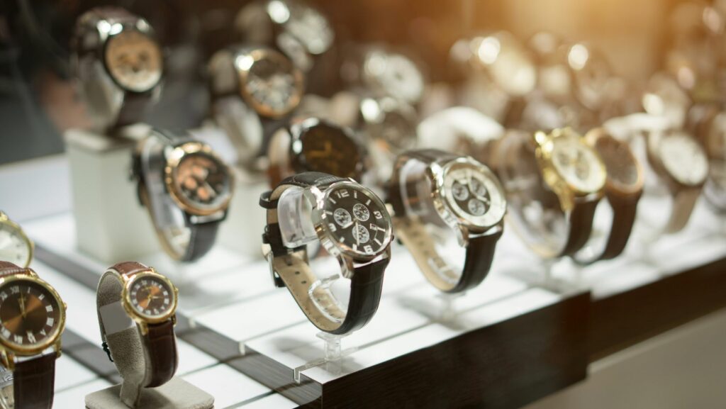 how to invest in watches