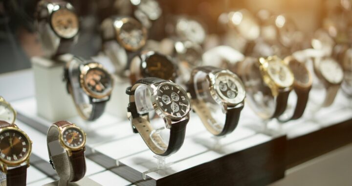 how to invest in watches