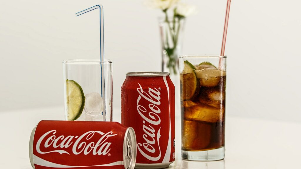 how to invest in coca cola