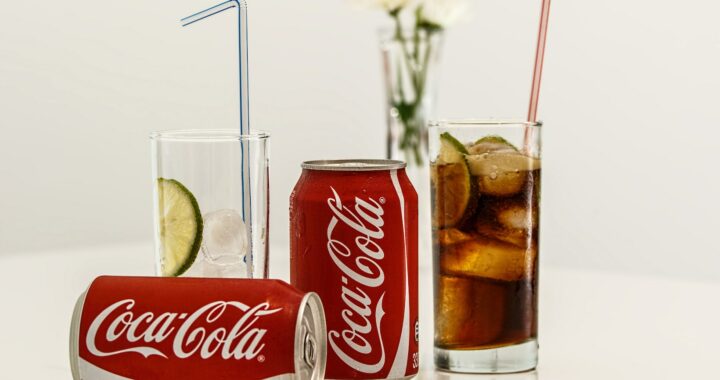 how to invest in coca cola