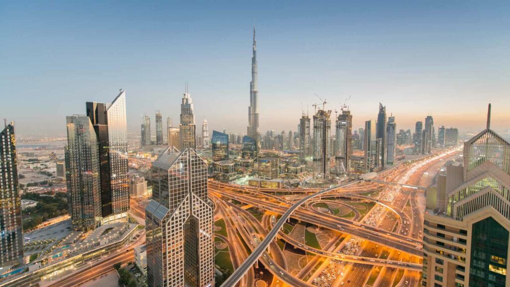 how to invest in dubai