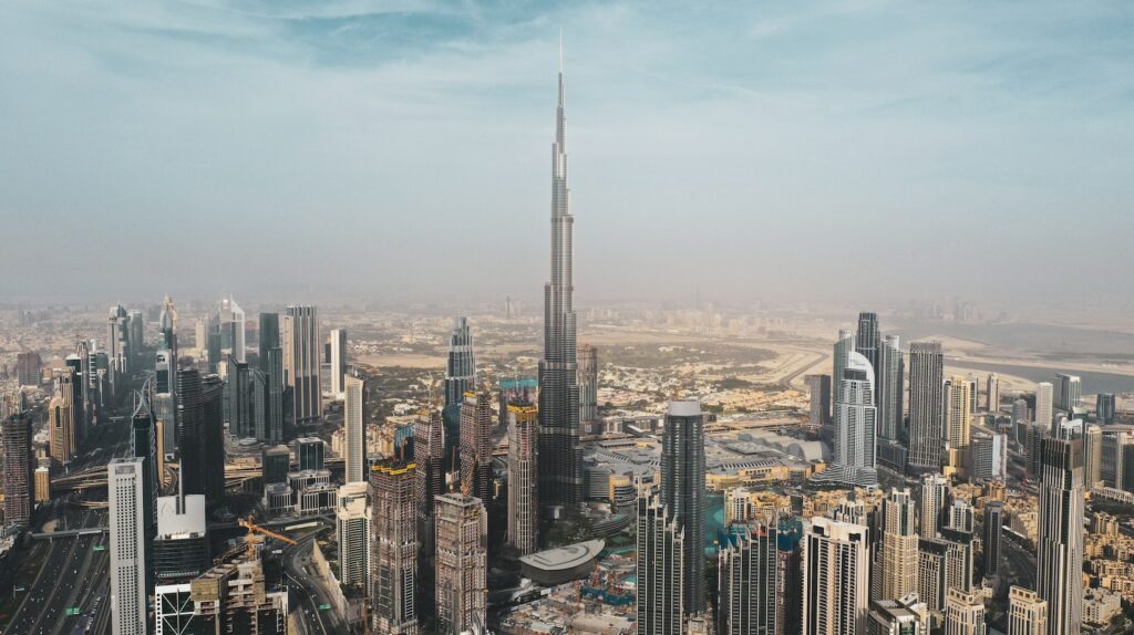 how to invest in real estate in dubai