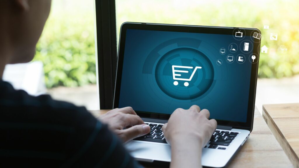 how to invest in ecommerce