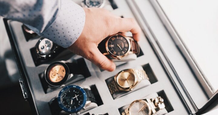 how to invest in luxury watches